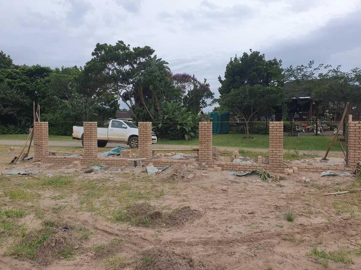 Boundary and retaining walls